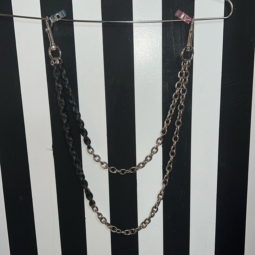 BOND HARDWARE RUBBER DIPPED WALLET CHAIN UNISEX